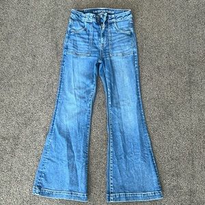 American Eagle, high-rise flares